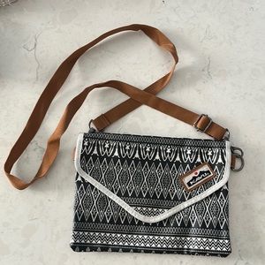 Kavu crossbody bag